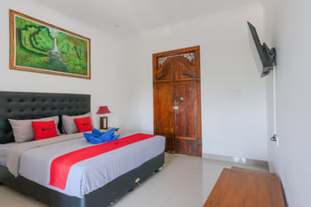 RedDoorz @ Uluwatu Suites