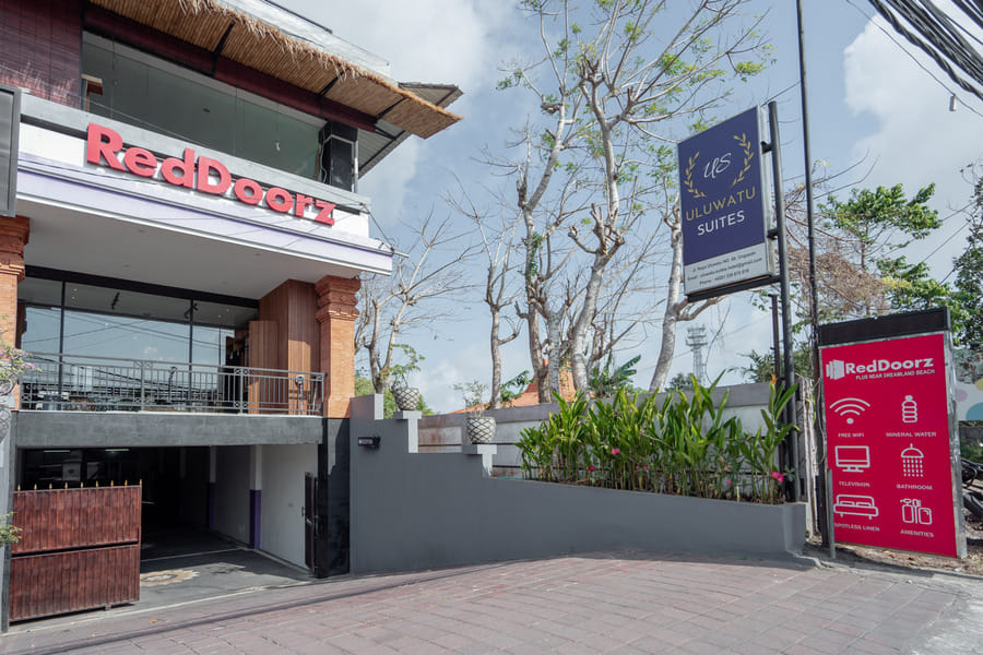 RedDoorz @ Uluwatu Suites