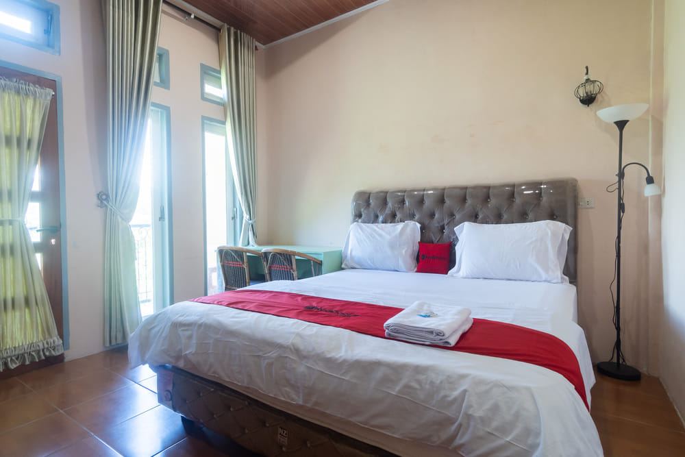RedDoorz Premium Suite