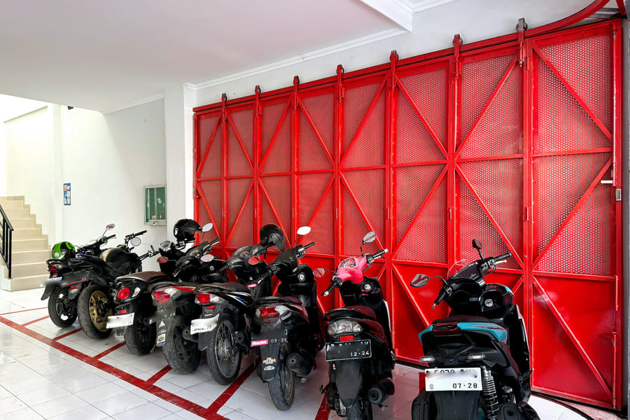 RedDoorz near Stasiun Kediri
