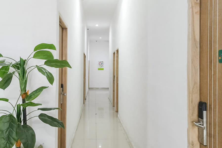 RedDoorz near Universitas Hasanuddin Makassar