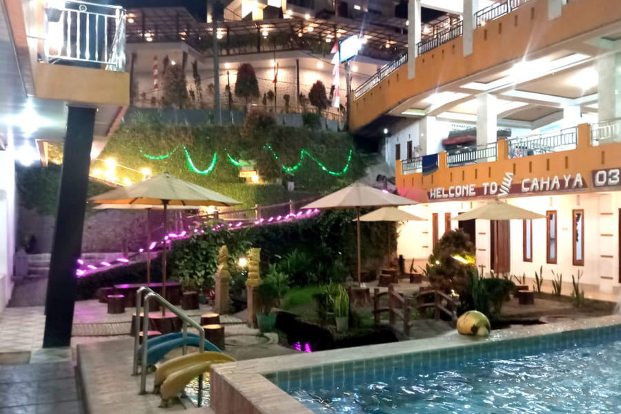 Villa Cahaya 3 Guci Mitra RedDoorz