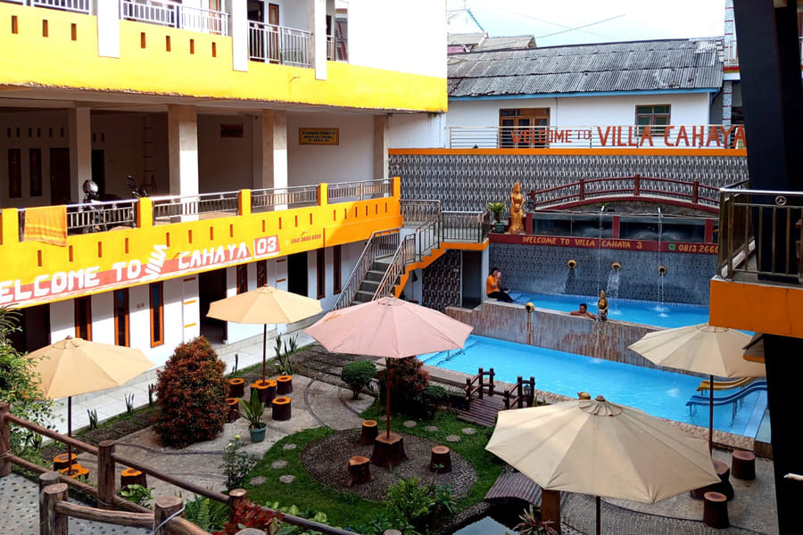 Villa Cahaya 3 Guci Mitra RedDoorz