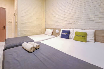 Urbanview Hotel Star Residence Puncak