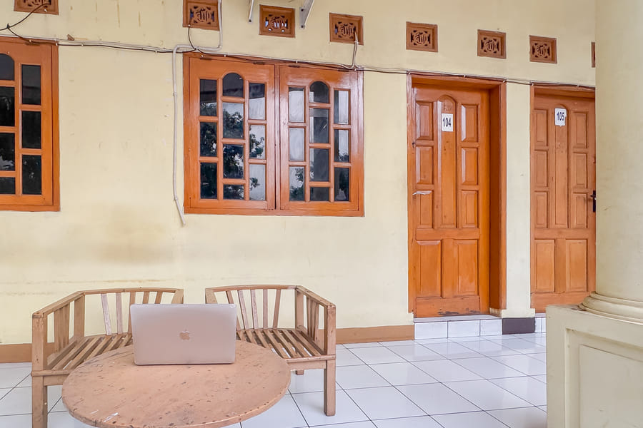 RedDoorz @ Kuning GH Jatinangor