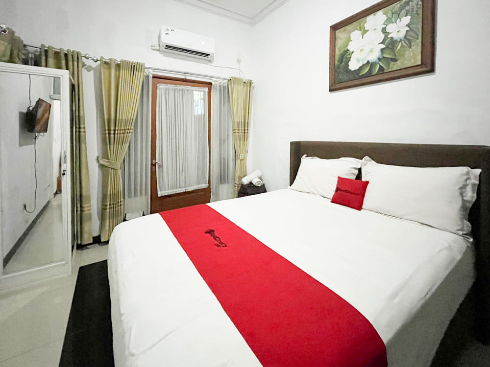 RedDoorz Premium