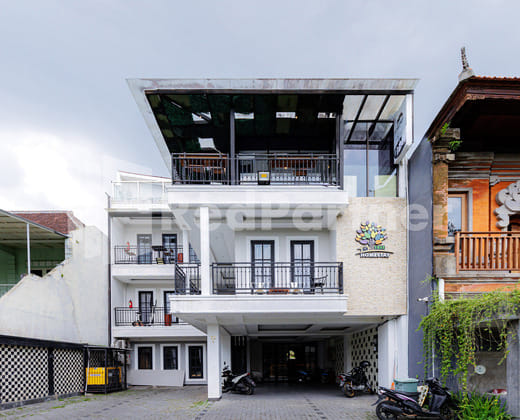 Tree Homestay Mitra RedDoorz