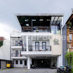 Tree Homestay Mitra RedDoorz