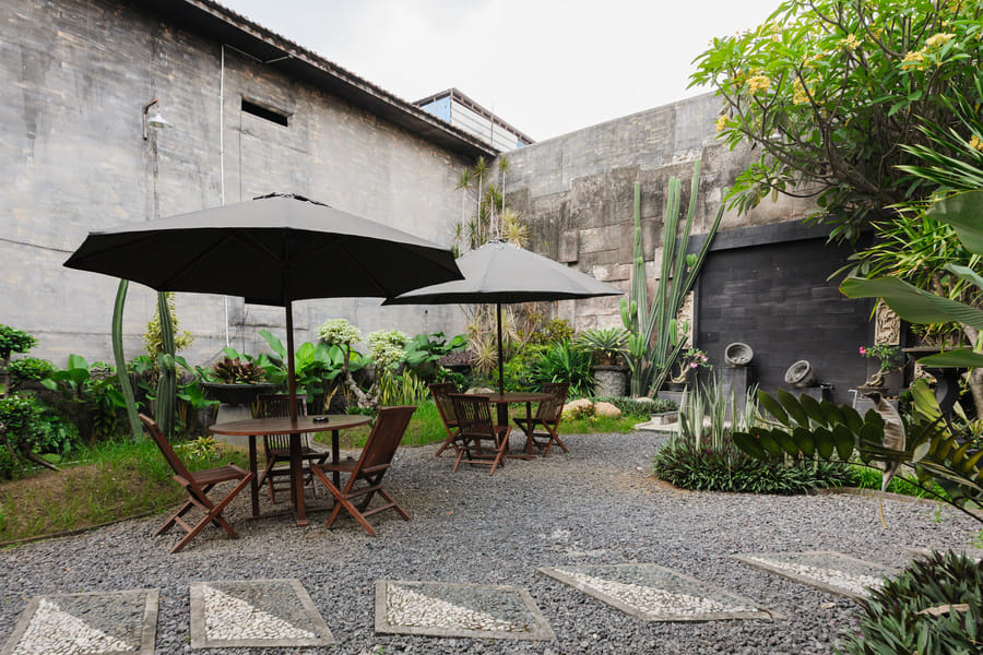 RedDoorz near Velodrome Malang 2