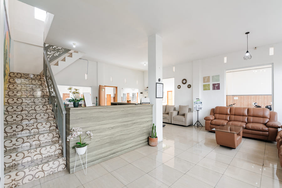 Urbanview Hotel Sky Batu Malang by RedDoorz