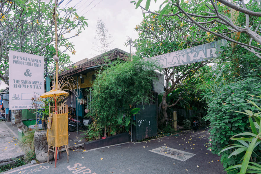 RedDoorz @ Saren Anyar Homestay Lukluk