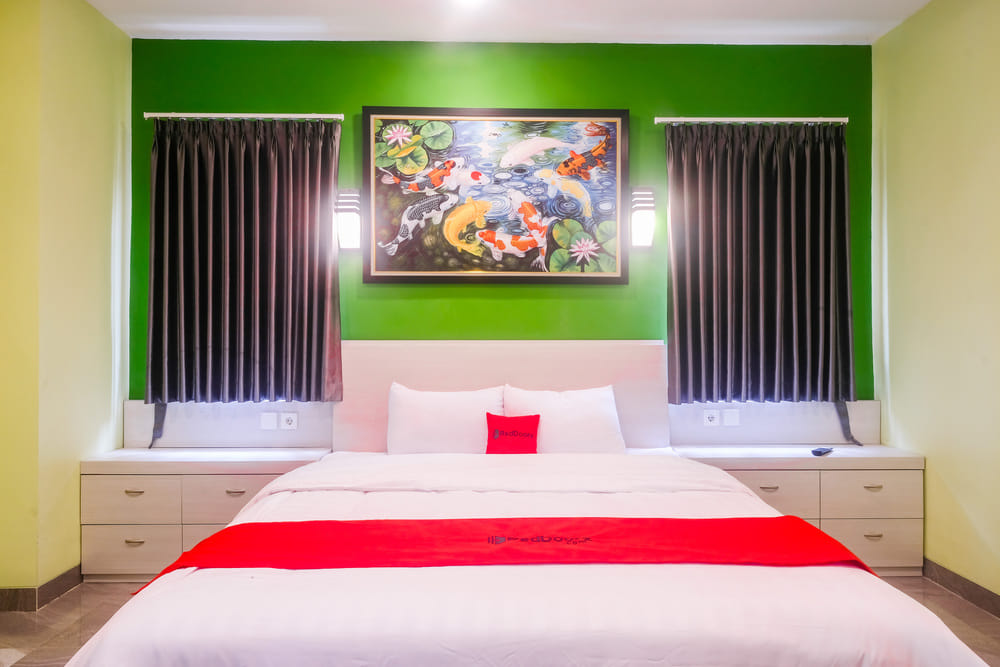 RedDoorz Suite