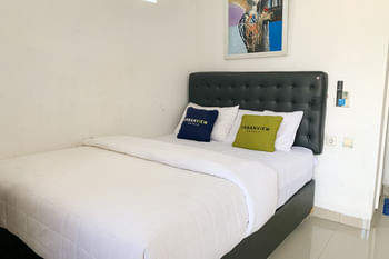 Urbanview Hotel Permata Syariah Garut