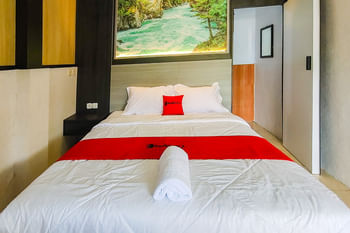 RedDoorz near Stasiun Banyuwangi Kota
