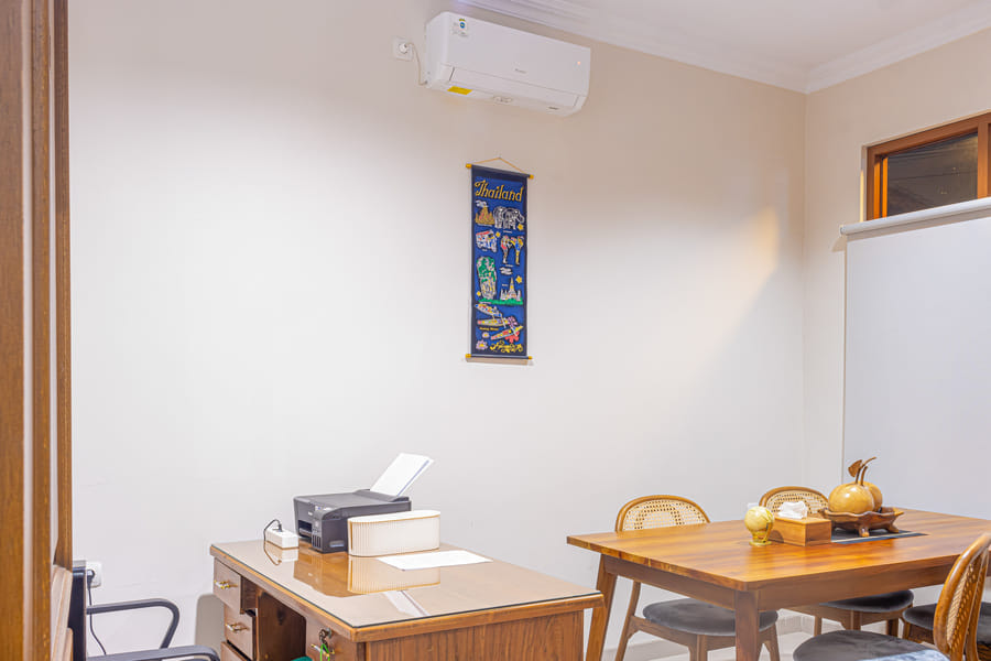 RedDoorz @ Uma Arda Hometown