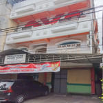 RedDoorz near Gapura Kota Banjarmasin