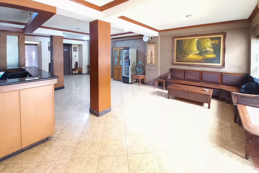 D Hans Hotel Syariah RedPartner near Wisata Religi Sunan Ampel Surabaya