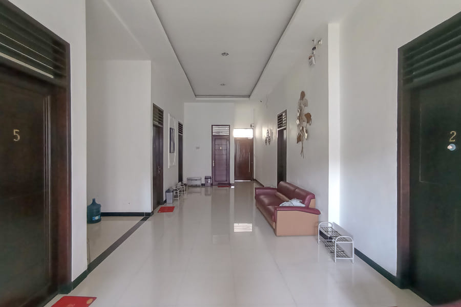 RedDoorz @ Wisma Garden Purwokerto