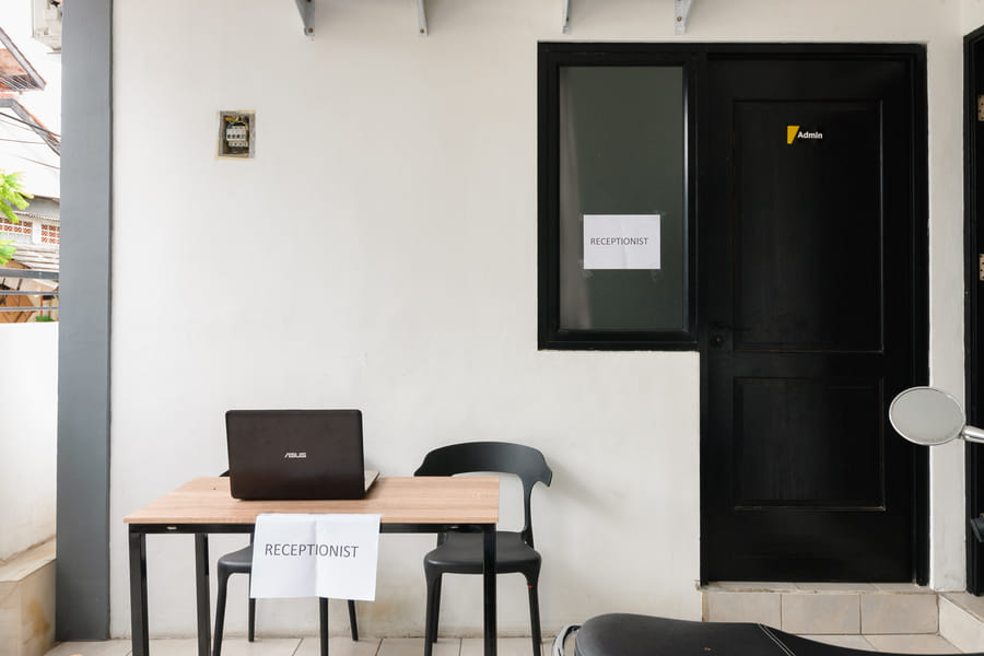 RedDoorz @ Flamboyan Harapan Indah