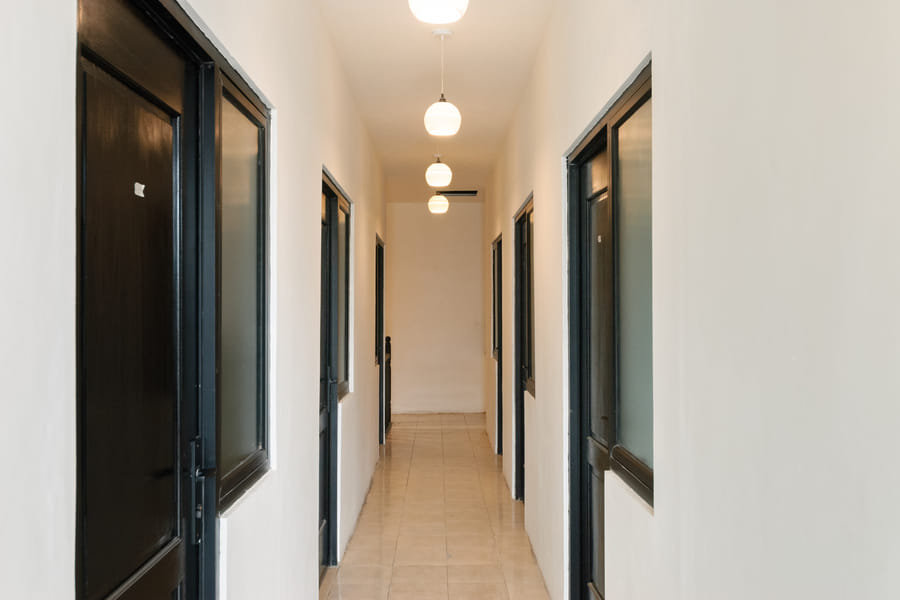 RedDoorz @ Flamboyan Harapan Indah