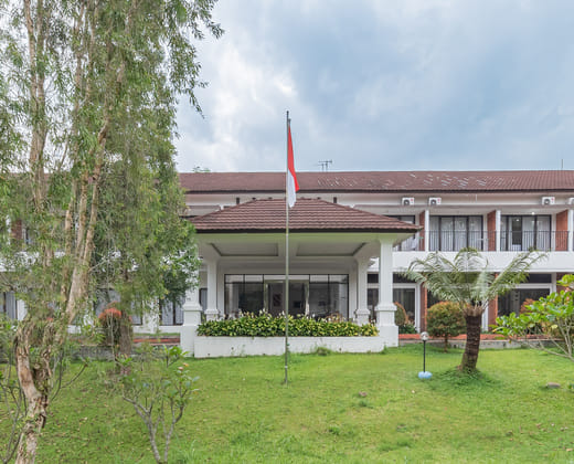 Urbanview Hotel Tridaya Cisarua Puncak