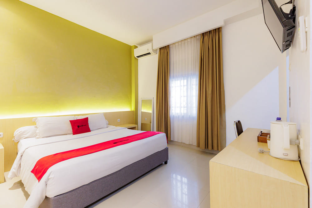 RedDoorz Premium