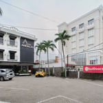 RedDoorz Plus @ Jalan Raden Intan Lampung