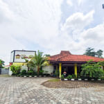 RedDoorz near Stadion Semeru Lumajang Jawa Timur