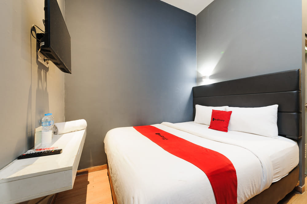 RedDoorz Premium