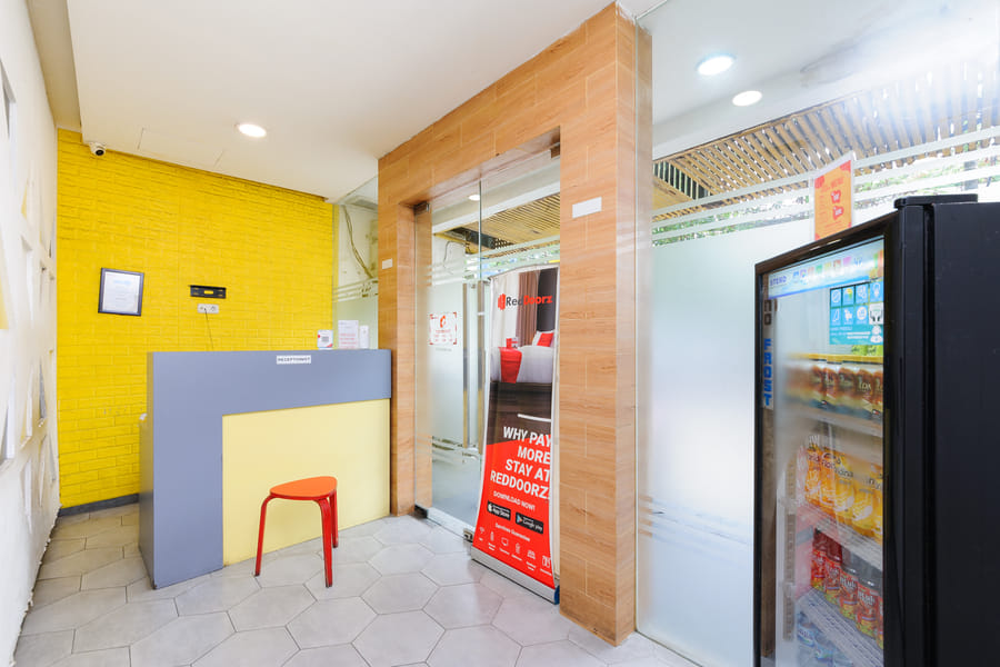 RedDoorz Plus @ Danau Sunter Utara