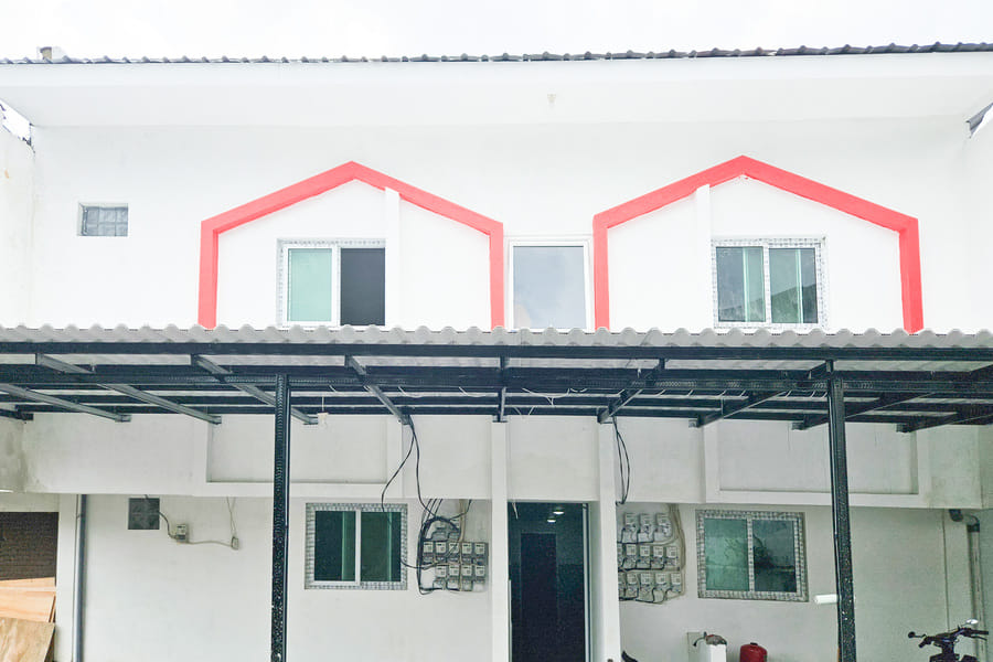 RedDoorz Near Mulyosari