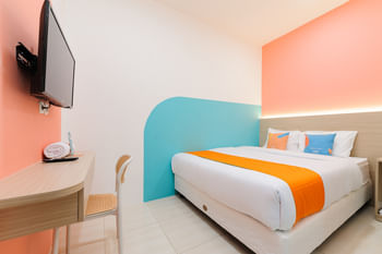 Sans Hotel Cengkareng