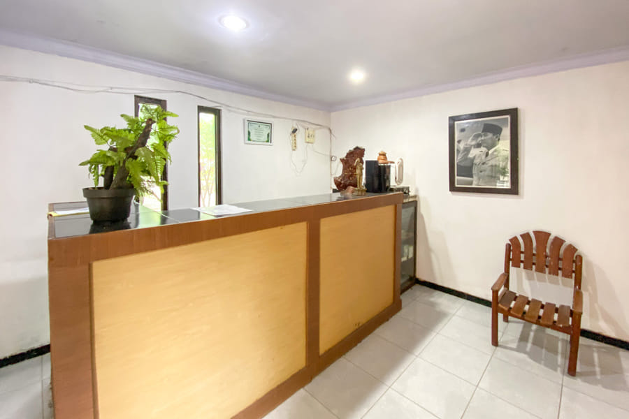 Surya Guest House Urbanview Probolinggo