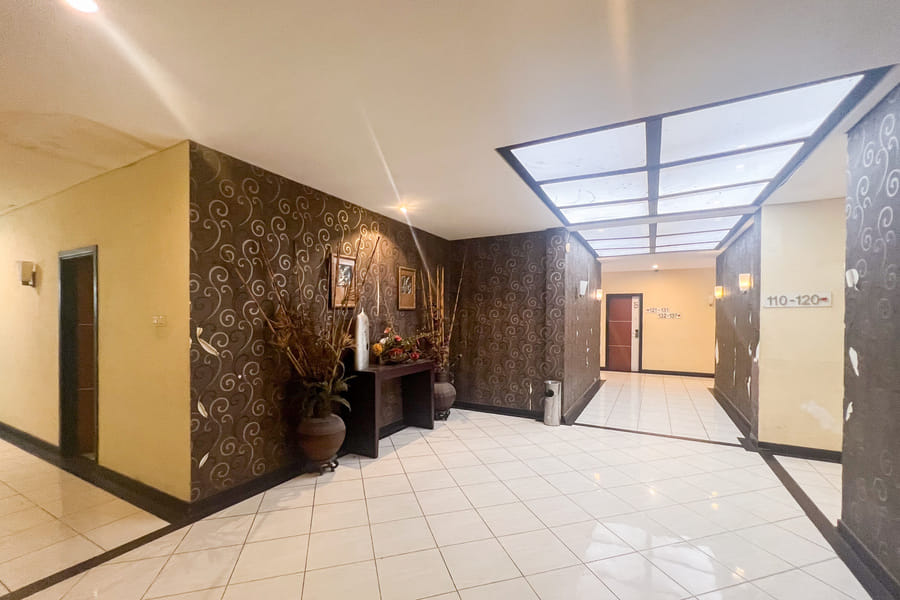 Urbanview Trisula Hotel Makassar