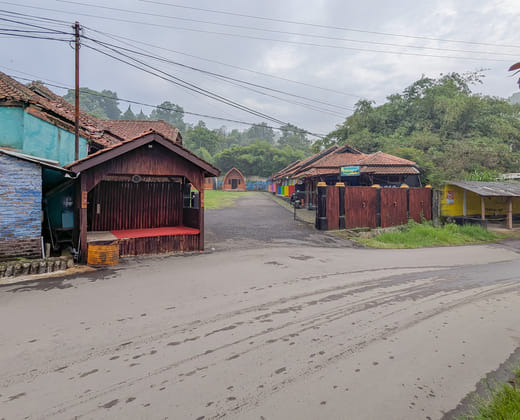 RedDoorz Resort @ Ciater 3