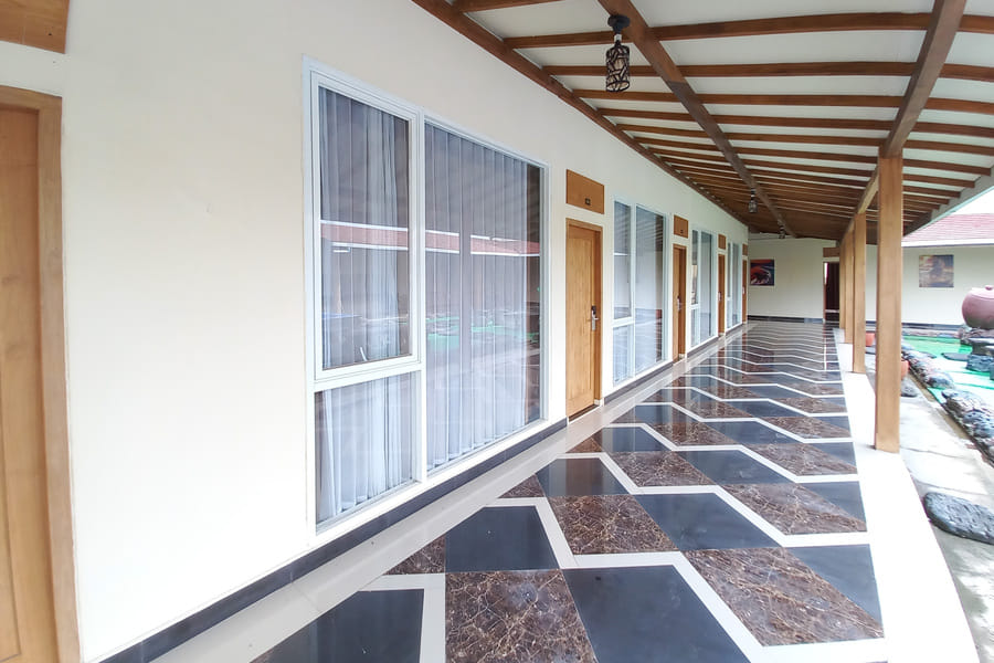 RedDoorz Syariah @ Edhotel SMK Models Banyuwangi