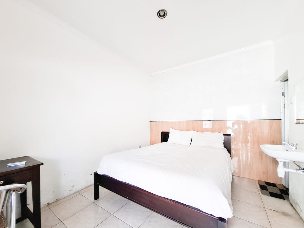 RedDoorz Room