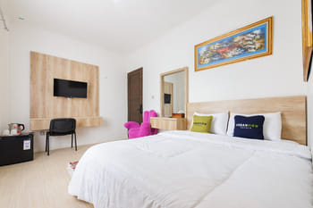 Urbanview Hotel Rimadi Slipi