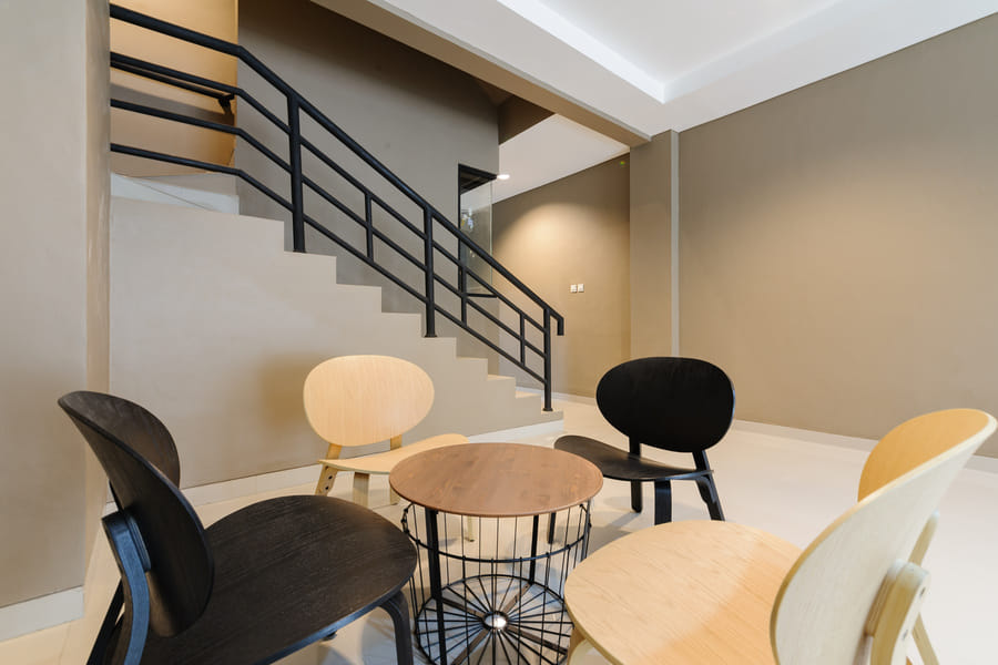 Urbanview Syariah Kost D33 Hutan Kota Srengseng