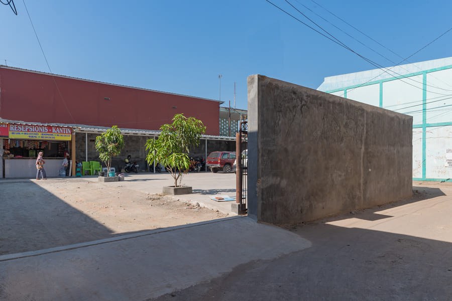 Urbanview Aurel House Cirebon