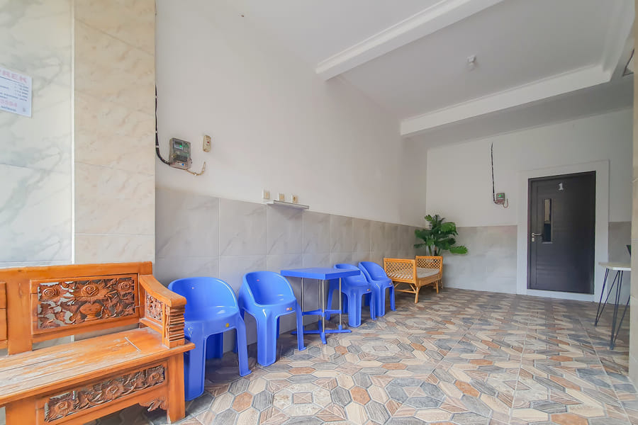 Urbanview Aurel House Cirebon