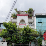 RedDoorz Plus @ Guntur Raya Setiabudi