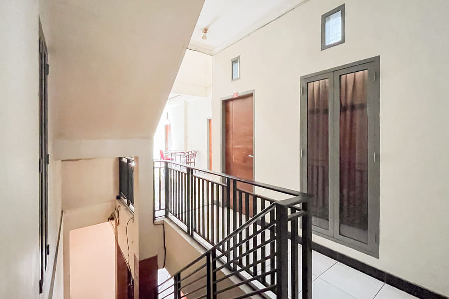 Urbanview Hotel Near GOR Sudiang Maros