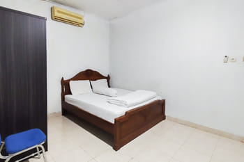 RedDoorz @ Hotel Grand Yuda Tenggarong