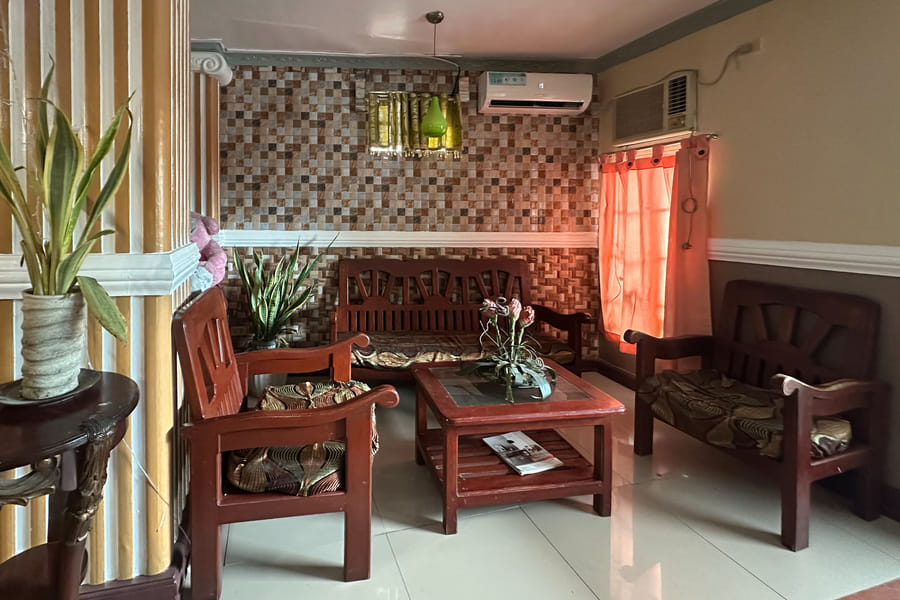 Westview Pension by RedDoorz