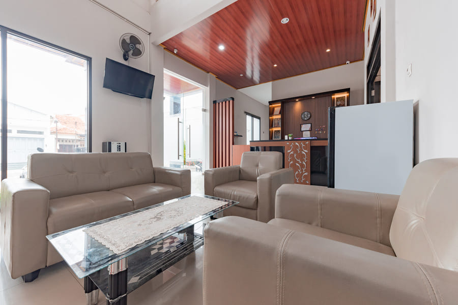 RedDoorz Syariah near Alun Alun Tegal 2