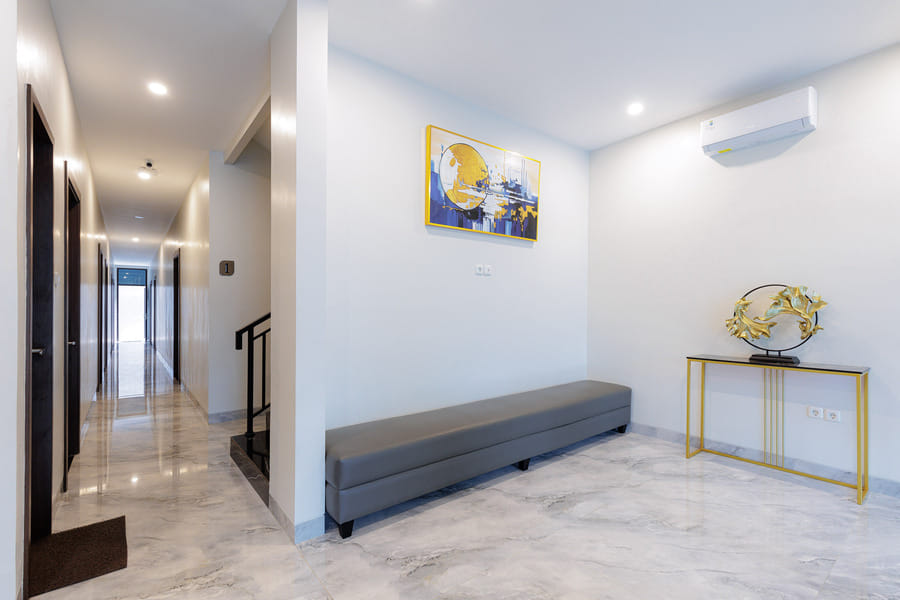 Urbanview Syariah Hotel Senen Jakarta