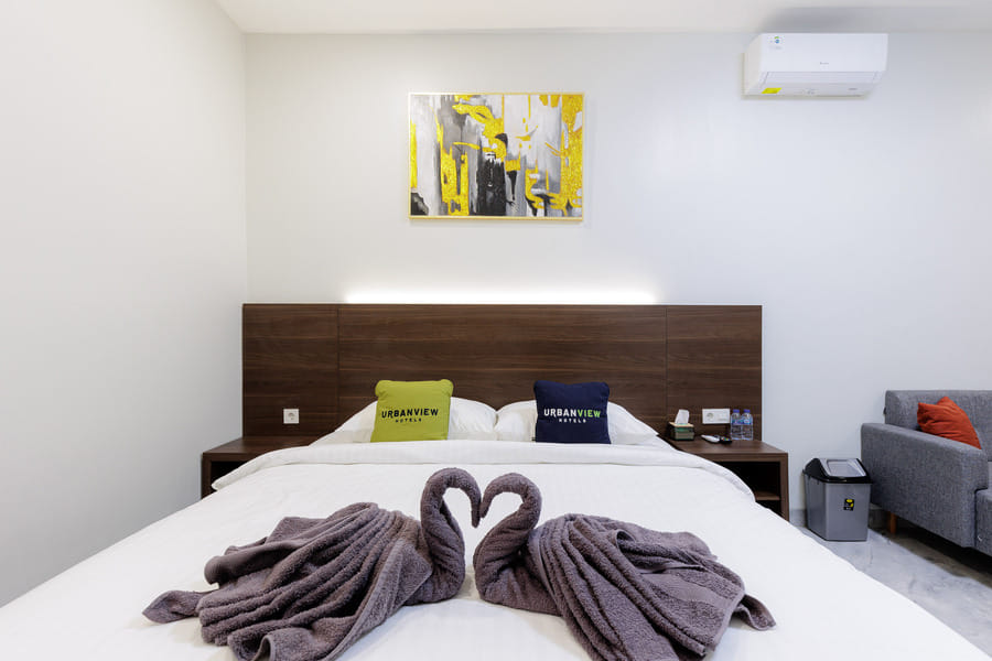 Urbanview Syariah Hotel Senen Jakarta