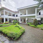 RedDoorz @ Alam Hegar Cisarua Puncak