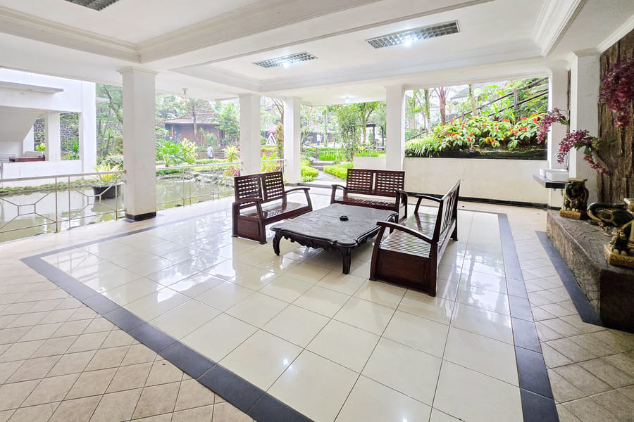 RedDoorz @ Alam Hegar Cisarua Puncak